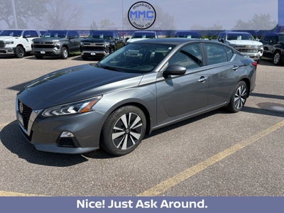 2022 Nissan Altima SV FWD