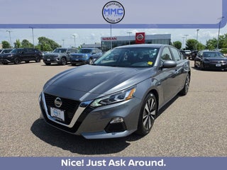2022 Nissan Altima SV FWD