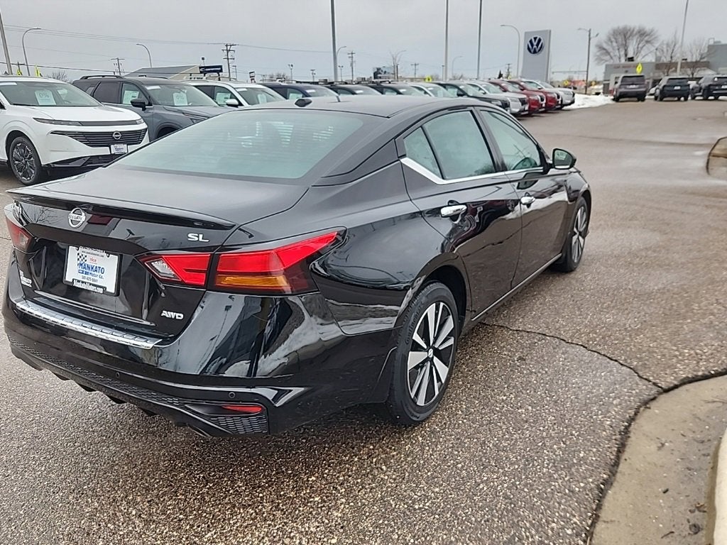 2022 Nissan Altima SL Intelligent AWD