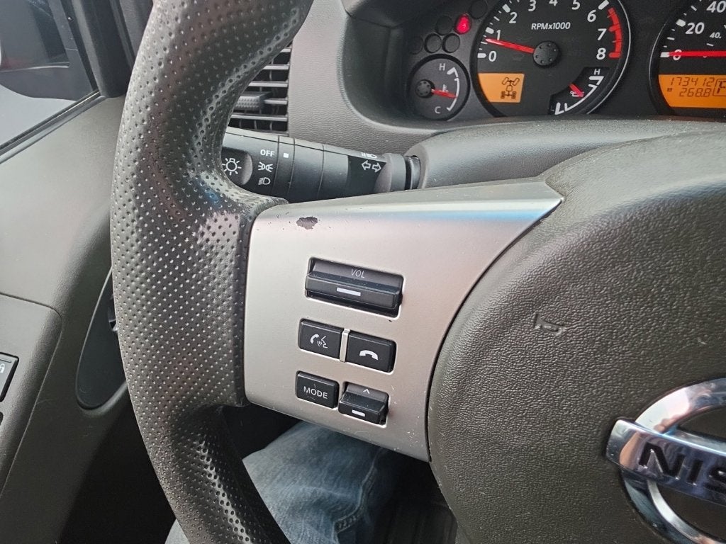 2013 Nissan Frontier SV