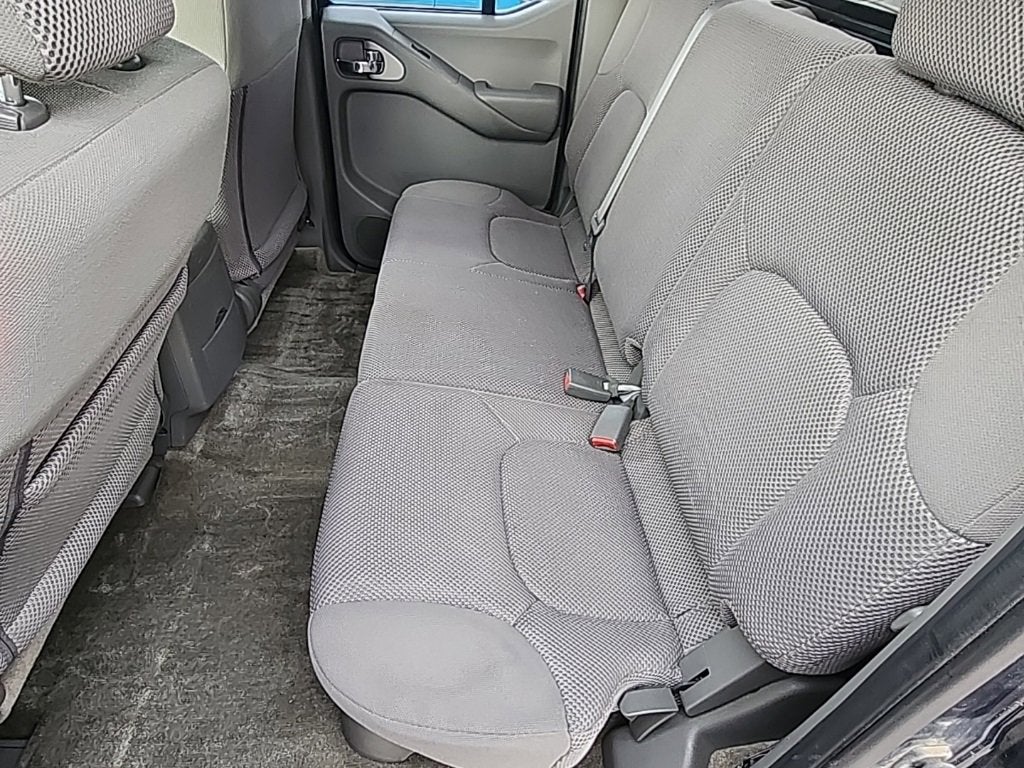 2017 Nissan Frontier SV