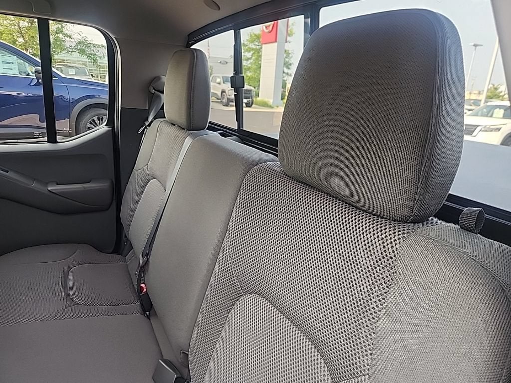 2020 Nissan Frontier Crew Cab SV 4x4