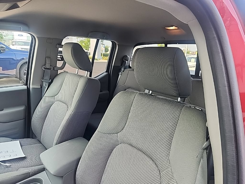 2020 Nissan Frontier Crew Cab SV 4x4