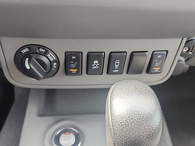 2020 Nissan Frontier Crew Cab SV 4x4