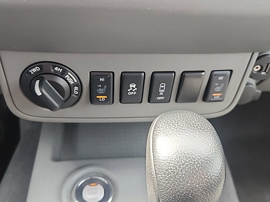 2020 Nissan Frontier Crew Cab SV 4x4