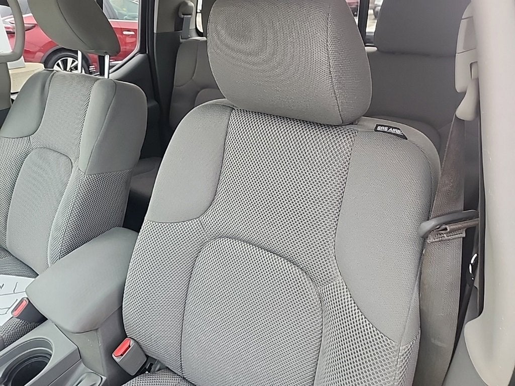 2021 Nissan Frontier Crew Cab SV 4x4