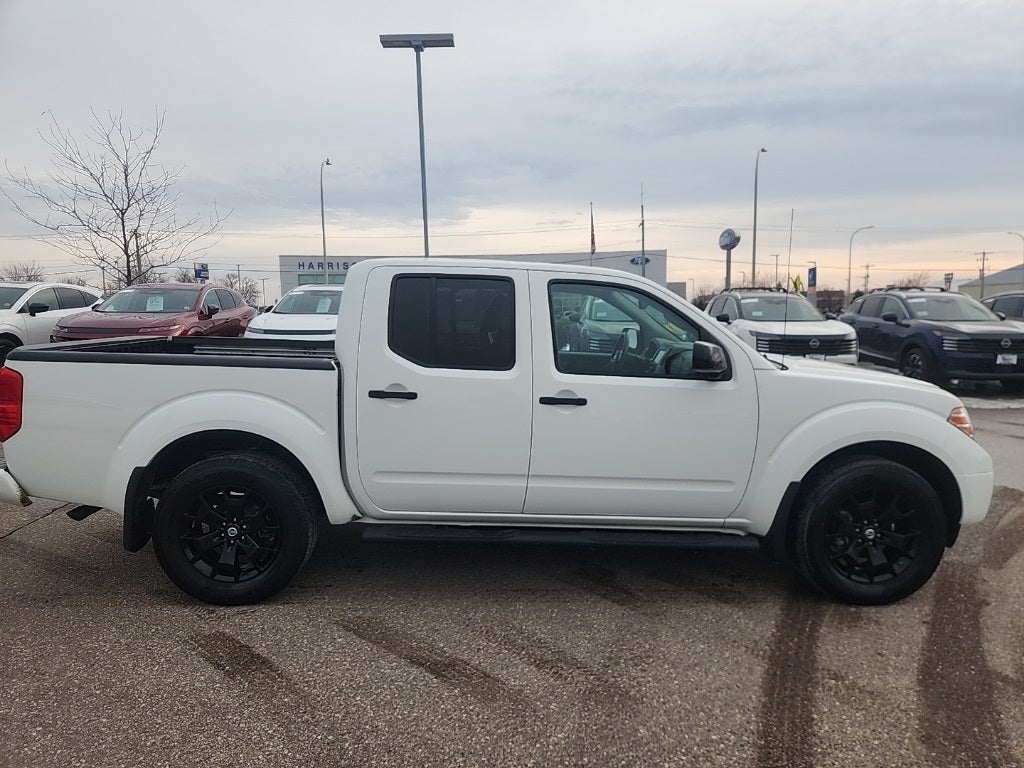 2021 Nissan Frontier Crew Cab SV 4x4