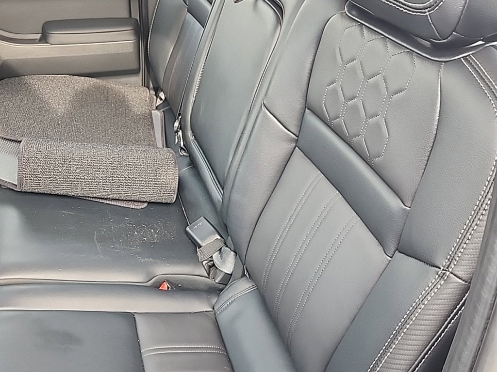 2022 Nissan Frontier Crew Cab SV 4x2