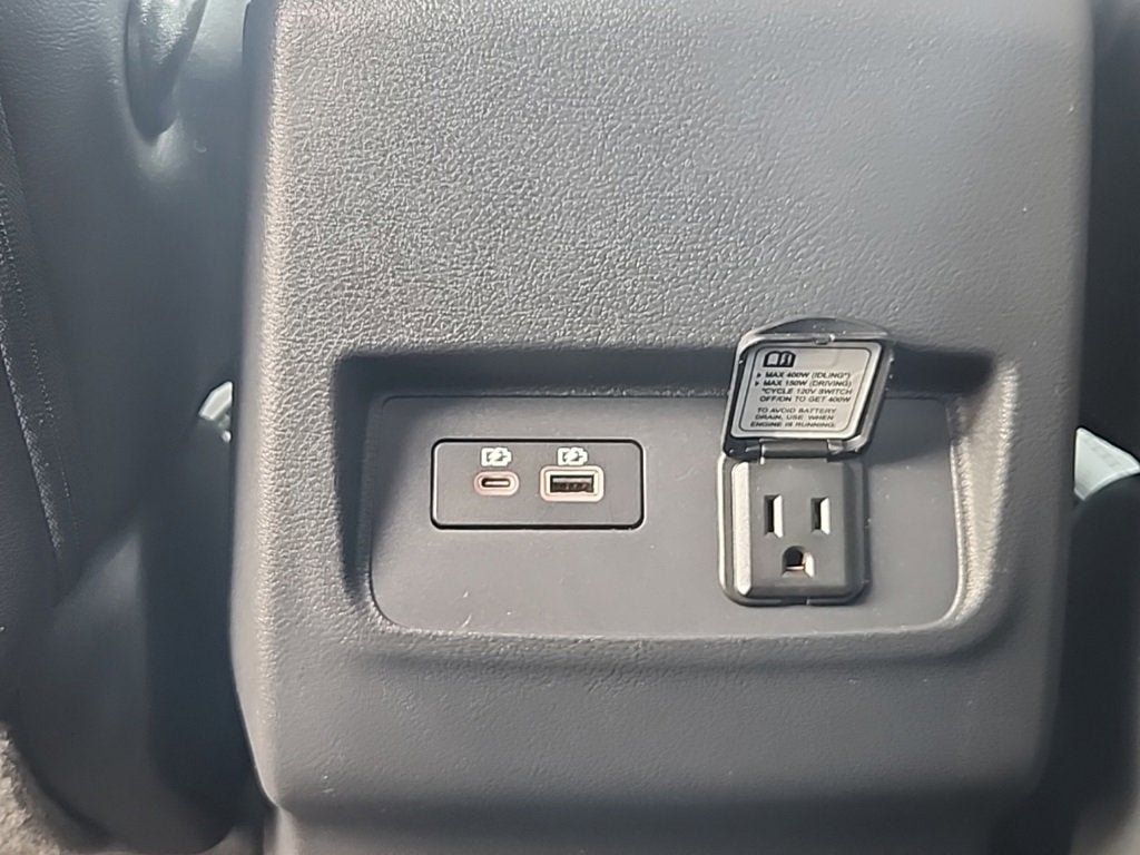 2022 Nissan Frontier Crew Cab SV 4x2