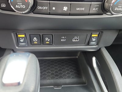 2022 Nissan Frontier Crew Cab SV 4x2