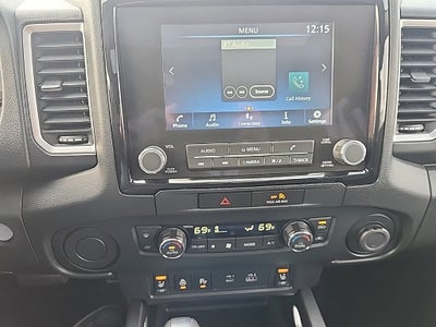 2022 Nissan Frontier Crew Cab SV 4x2