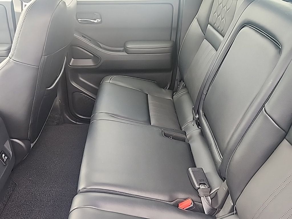 2023 Nissan Frontier Crew Cab SV 4x4