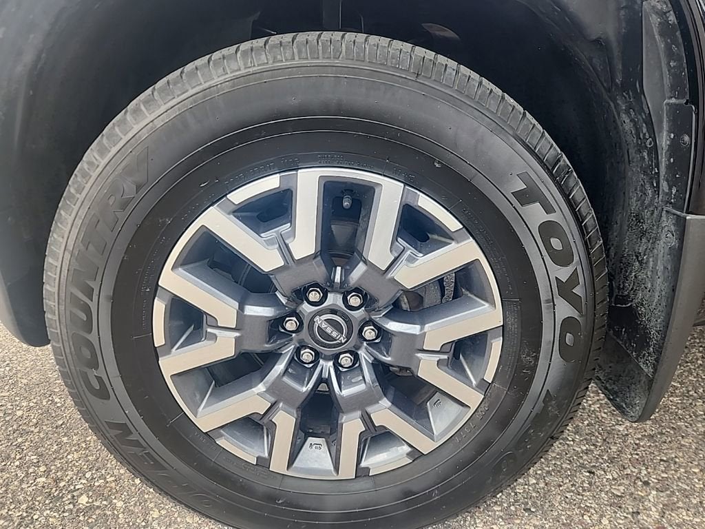 2023 Nissan Frontier Crew Cab SV 4x4