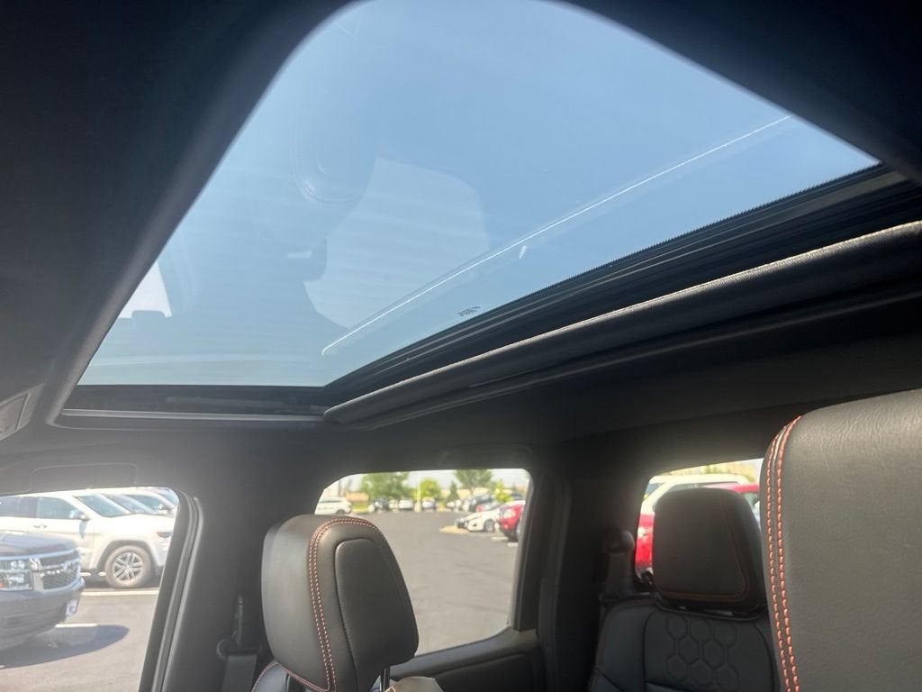 2023 Nissan Frontier Crew Cab PRO-4X 4x4