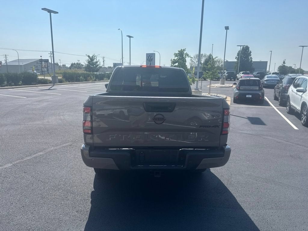 2023 Nissan Frontier Crew Cab PRO-4X 4x4