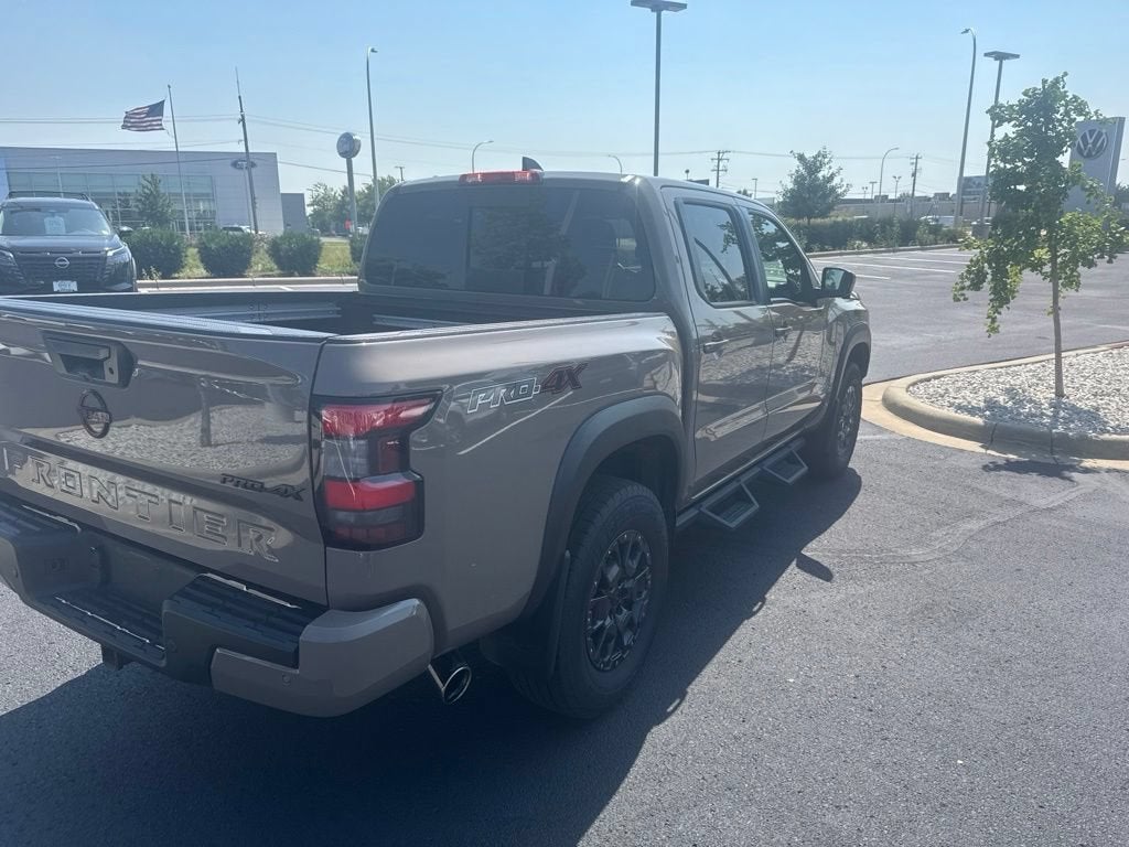 2023 Nissan Frontier Crew Cab PRO-4X 4x4