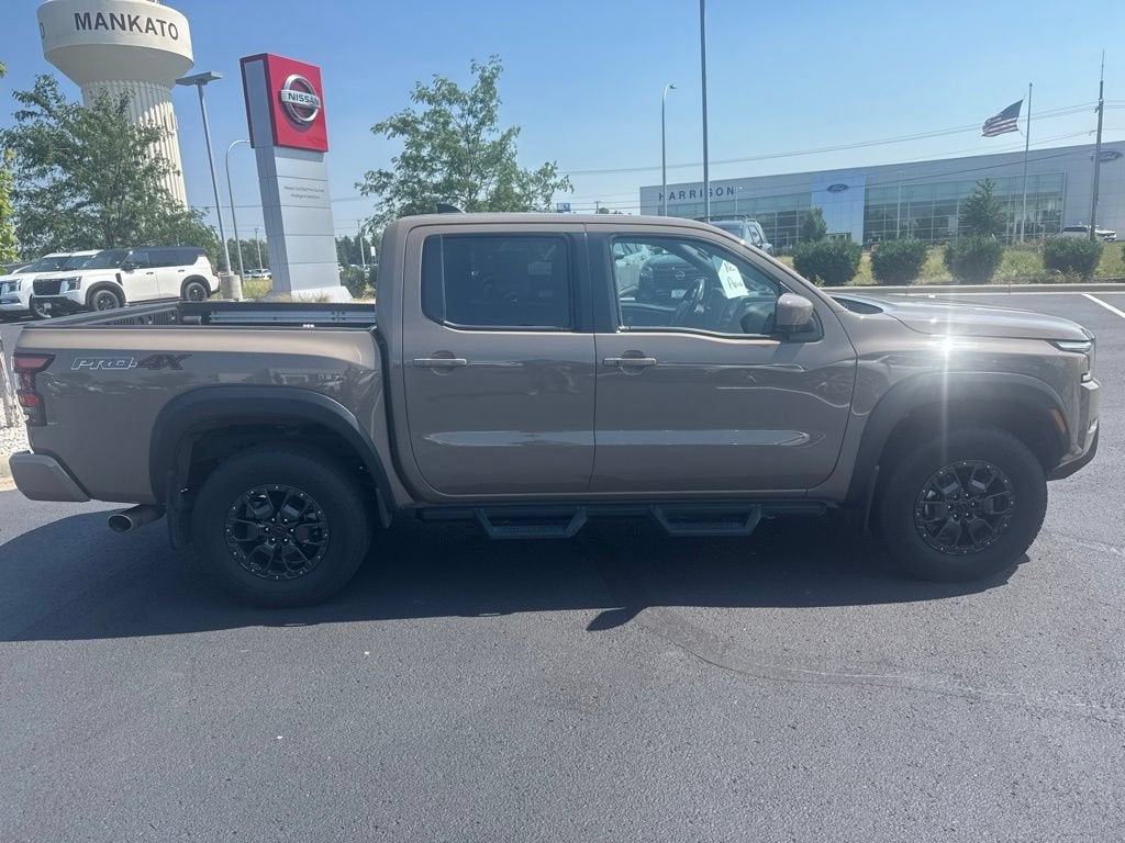 2023 Nissan Frontier Crew Cab PRO-4X 4x4