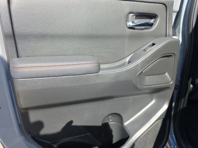 2023 Nissan Frontier Crew Cab PRO-4X 4x4