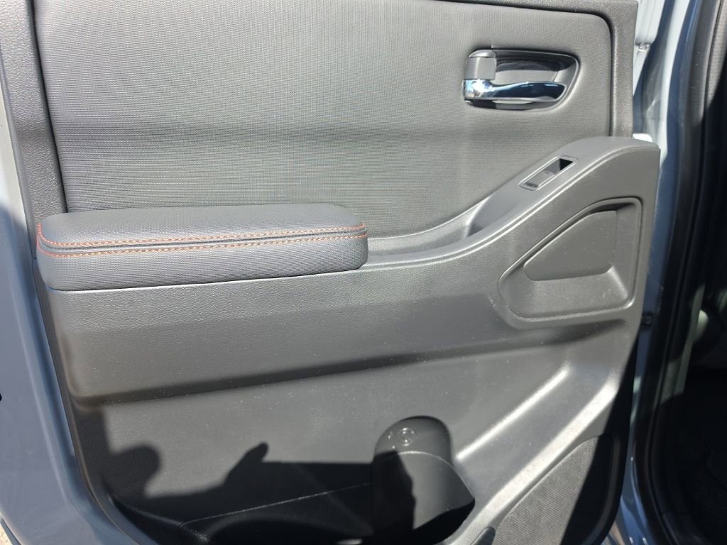 2023 Nissan Frontier Crew Cab PRO-4X 4x4
