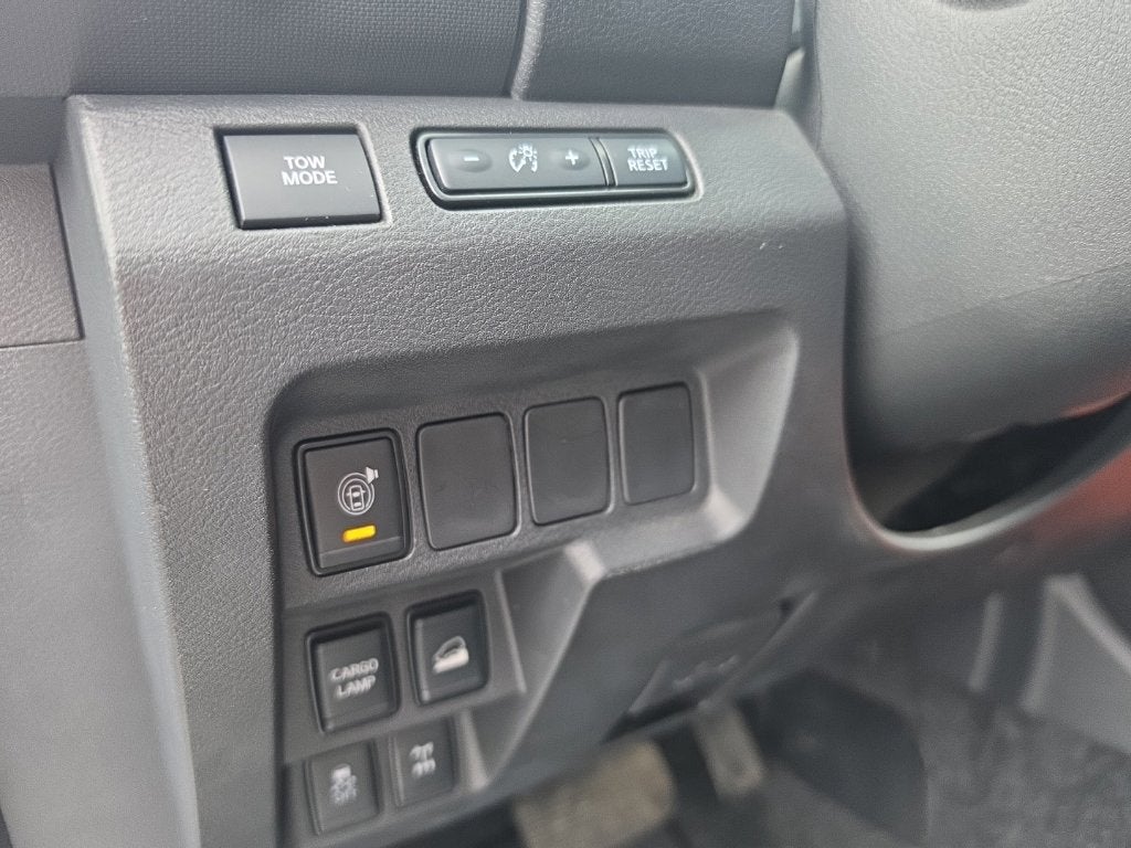 2023 Nissan Frontier Crew Cab PRO-4X 4x4