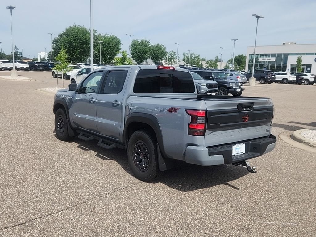 2025 Nissan Frontier Crew Cab PRO-4X 4x4