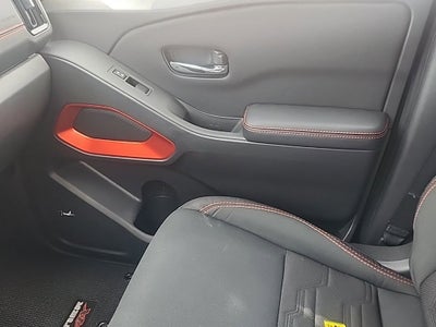2025 Nissan Frontier Crew Cab PRO-4X 4x4