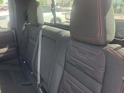 2025 Nissan Frontier Crew Cab PRO-4X 4x4