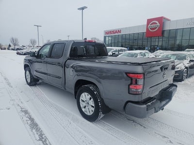 2022 Nissan Frontier SV