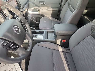 2024 Nissan Frontier Crew Cab Long Bed SV 4x4