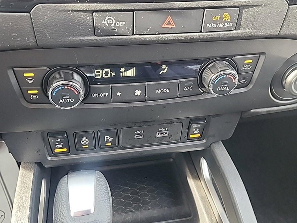 2024 Nissan Frontier Crew Cab Long Bed SV 4x4