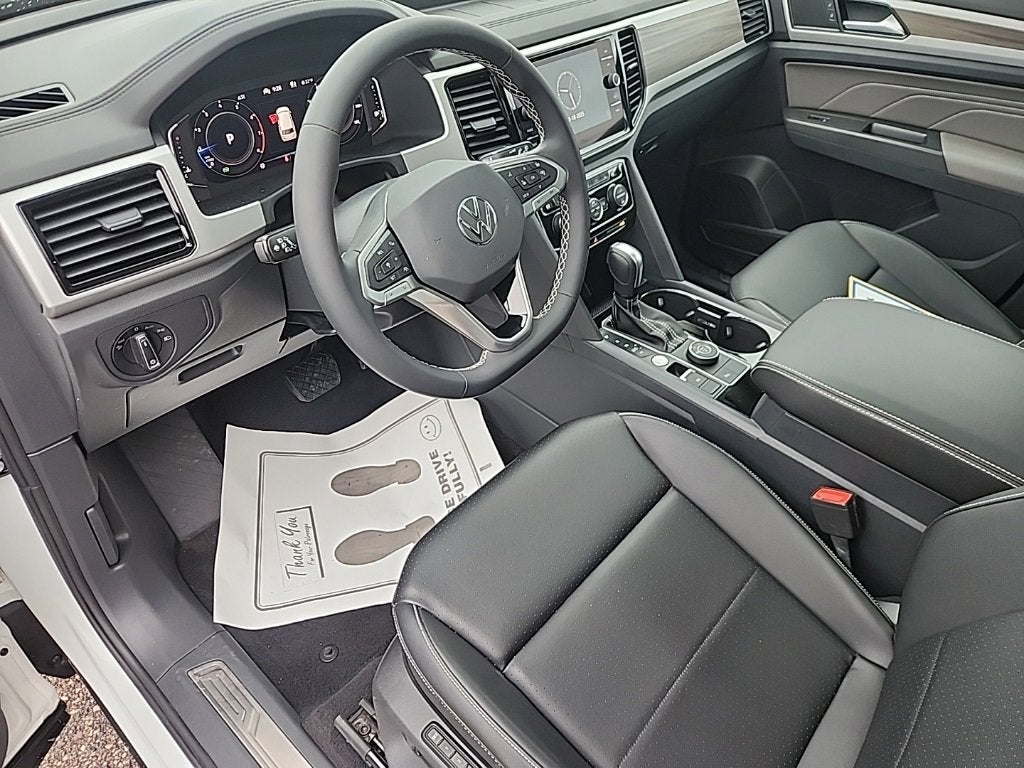 2023 Volkswagen Atlas 2.0T SEL