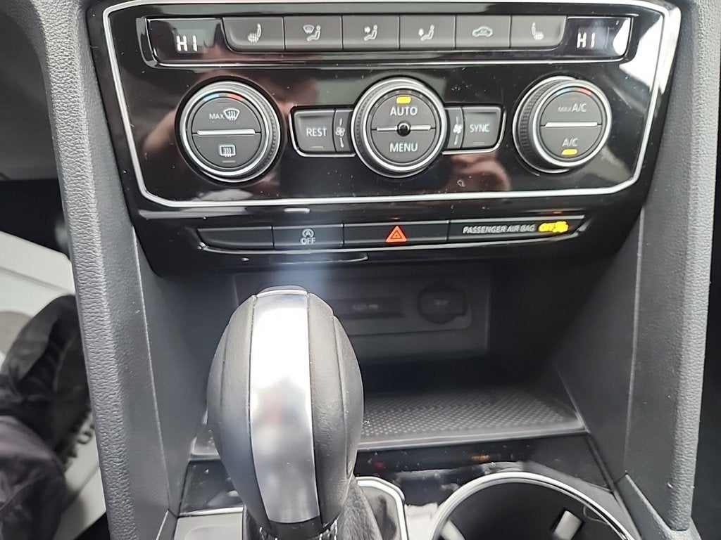 2023 Volkswagen Atlas 2.0T SEL