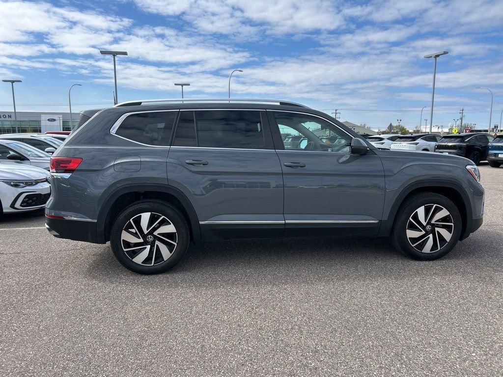 2025 Volkswagen Atlas 2.0T SEL