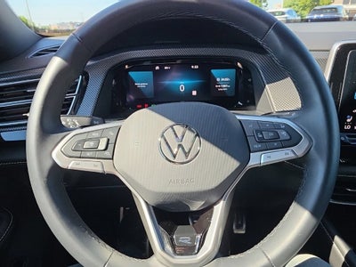 2026 Volkswagen Atlas Cross Sport SEL Premium R-Line