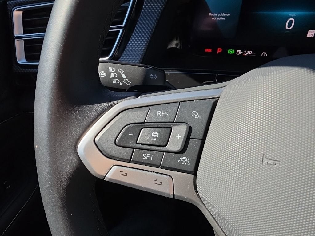 2026 Volkswagen Atlas Cross Sport SEL Premium R-Line