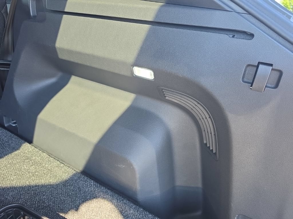 2026 Volkswagen Atlas Cross Sport SEL Premium R-Line