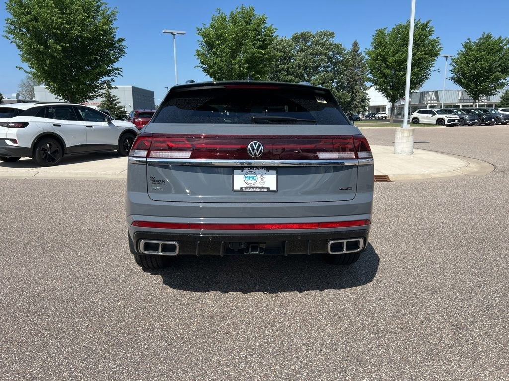 2026 Volkswagen Atlas Cross Sport SEL Premium R-Line