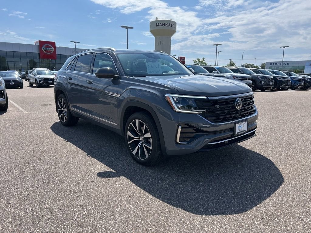 2026 Volkswagen Atlas Cross Sport SEL Premium R-Line