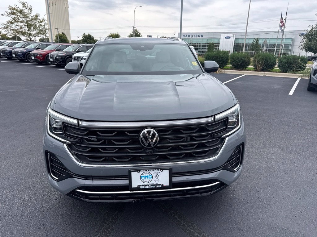 2024 Volkswagen Atlas Cross Sport 2.0T SEL Premium R-Line