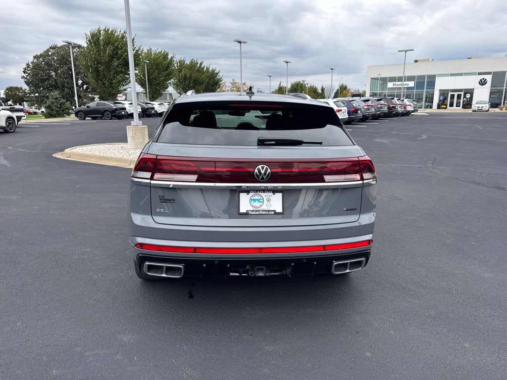 2024 Volkswagen Atlas Cross Sport 2.0T SEL Premium R-Line