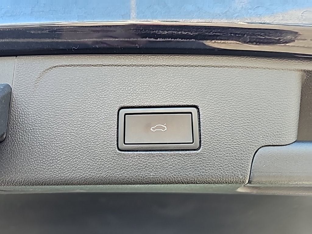 2021 Volkswagen Atlas Cross Sport 3.6L V6 SEL Premium R-Line