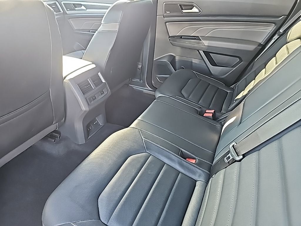 2021 Volkswagen Atlas Cross Sport 3.6L V6 SEL Premium R-Line