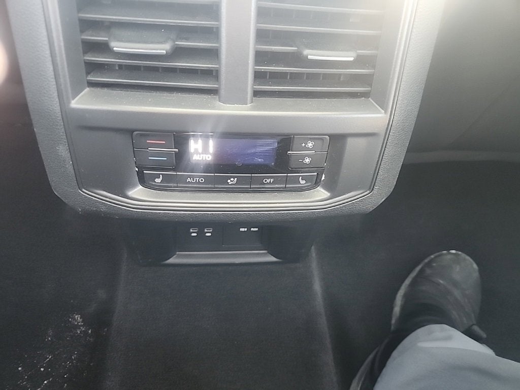 2023 Volkswagen Atlas 3.6L V6 SEL Premium R-Line