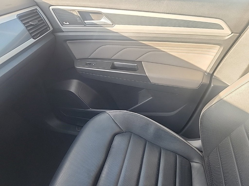 2023 Volkswagen Atlas 3.6L V6 SEL Premium R-Line