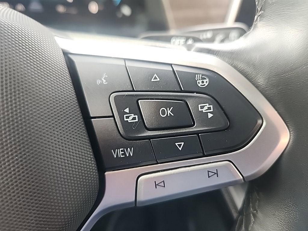 2024 Volkswagen Atlas 2.0T SEL Premium R-Line