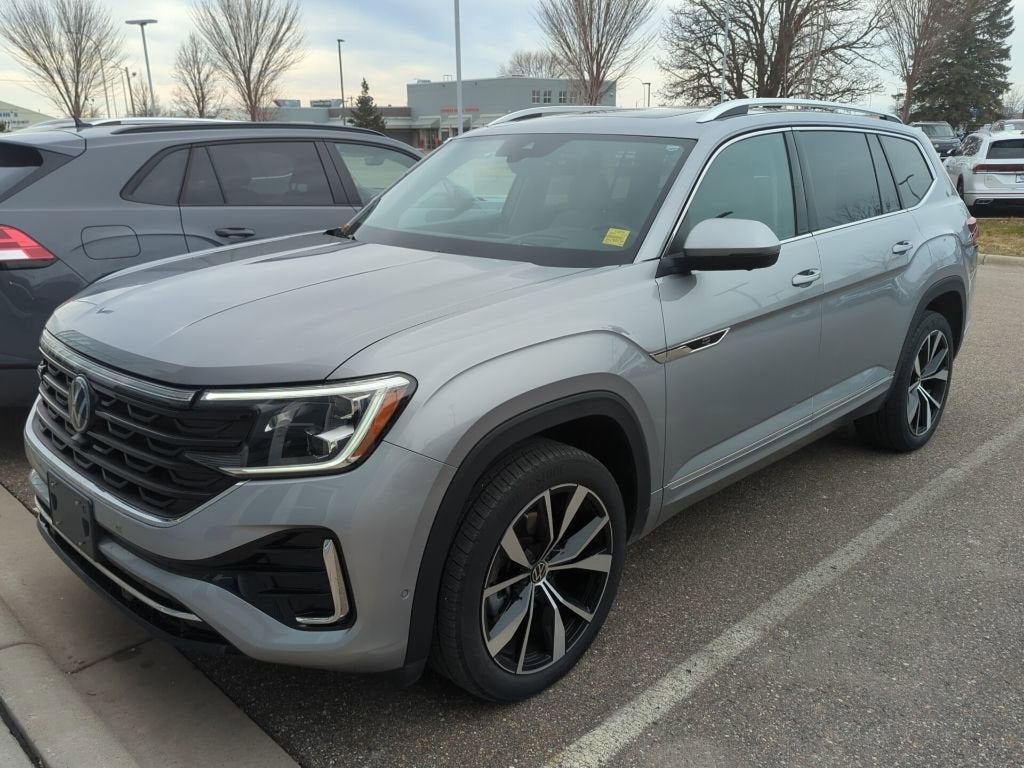 2024 Volkswagen Atlas 2.0T SEL Premium R-Line