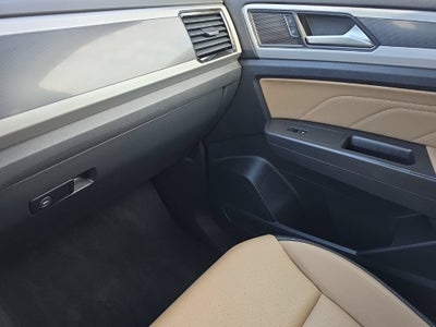 2023 Volkswagen Atlas Cross Sport 2.0T SE w/Technology