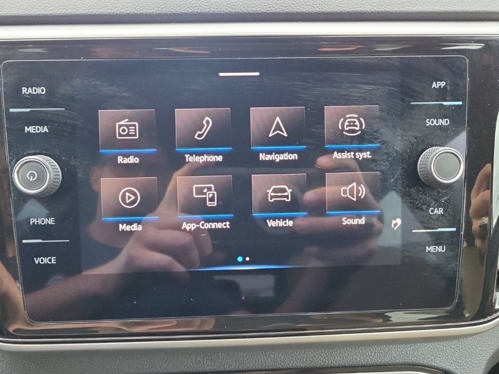 2023 Volkswagen Atlas Cross Sport 2.0T SE w/Technology
