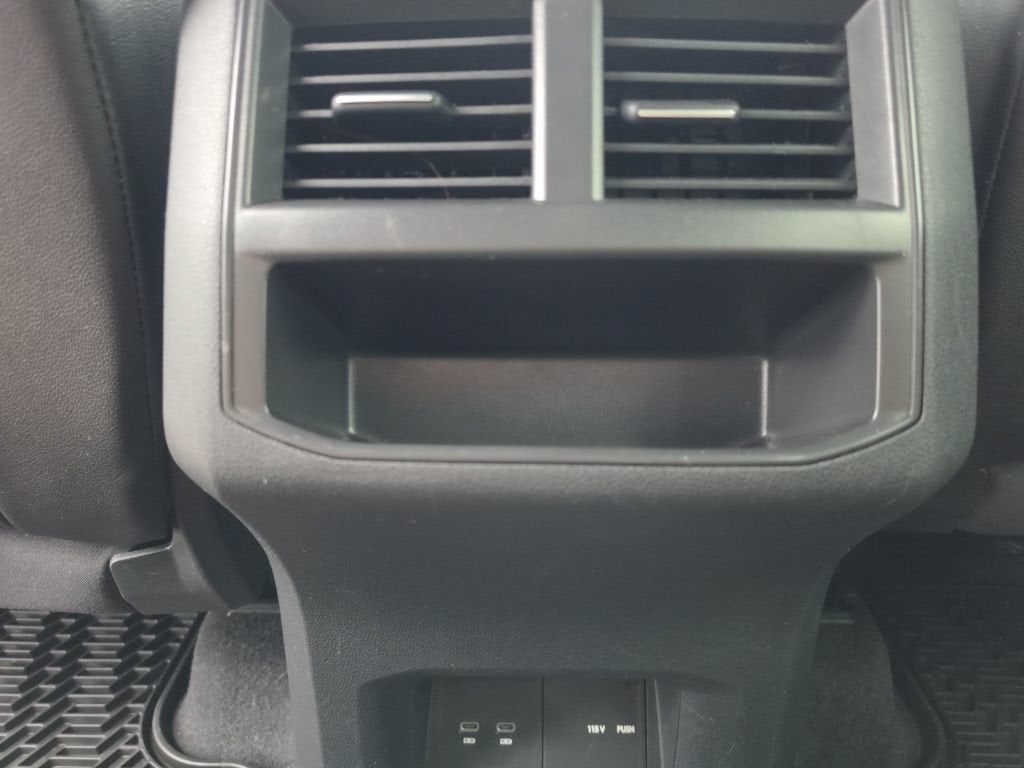2023 Volkswagen Atlas Cross Sport 2.0T SE w/Technology