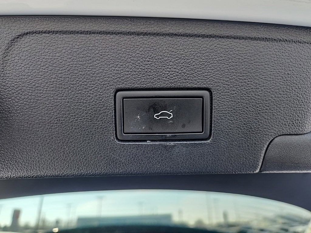 2021 Volkswagen Atlas Cross Sport 3.6L V6 SE w/Technology